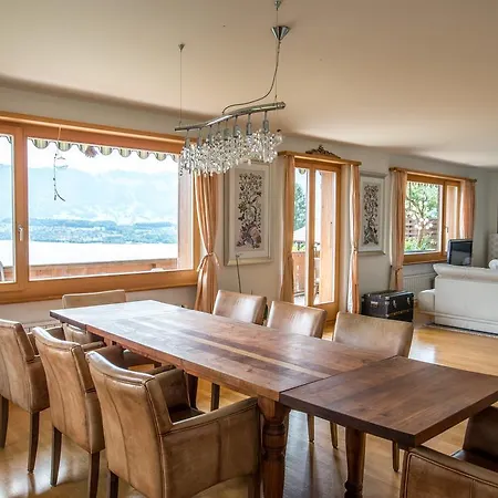 Feriehus Amazing House With A View Thun